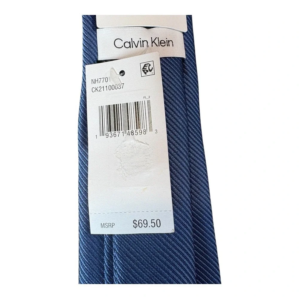 Calvin Klein Necktie Mens Blue‎ Ribbed Silk Blend Business Classic Formal NWT